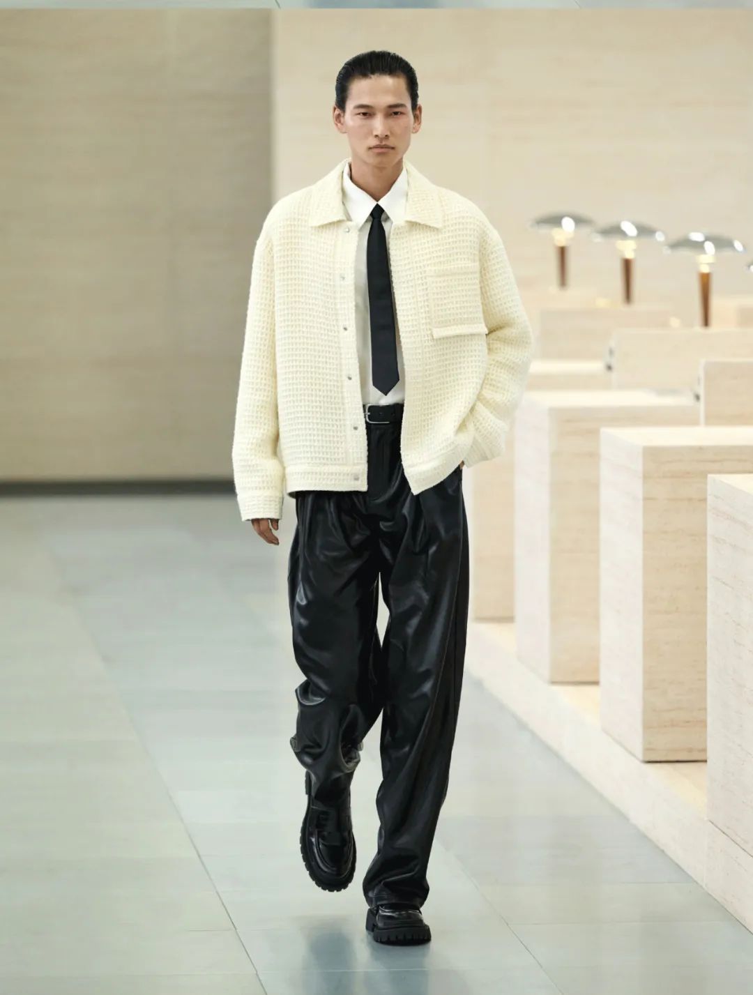 2025年針織服裝細節設計趨勢 百變口袋