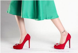 秋冬新款流行必備 女人不可或缺的10件時尚服裝